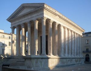 Lire la suite à propos de l’article L’édification du temple romain